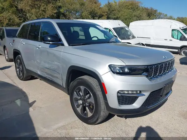 1C4RJYB62RC117725 2024 JEEP GRAND CHEROKEE - Image 1