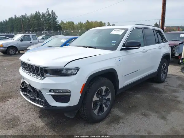 1C4RJYB62RC122214 2024 JEEP GRAND CHEROKEE - Image 2