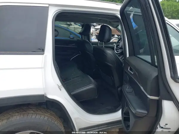 1C4RJYB63PC626249 2023 JEEP GRAND CHEROKEE - Image 8