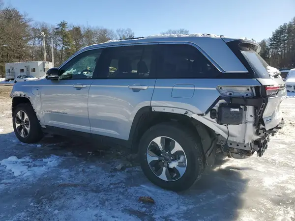 1C4RJYB63PC649479 2023 JEEP GRAND CHEROKEE - Image 2