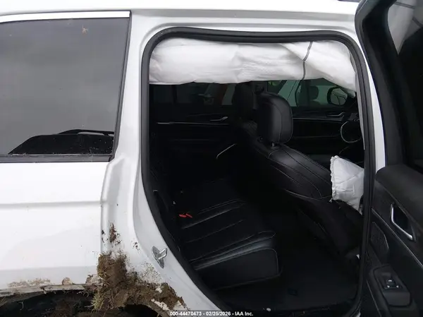 1C4RJYB63PC649532 2023 JEEP GRAND CHEROKEE - Image 8