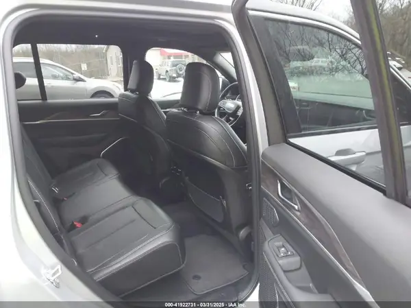 1C4RJYB63R8505162 2024 JEEP GRAND CHEROKEE - Image 8