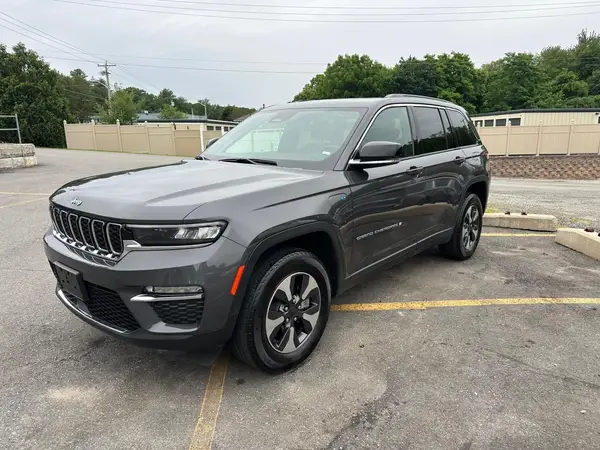 1C4RJYB63RC182339 2024 JEEP GRAND CHEROKEE - Image 1