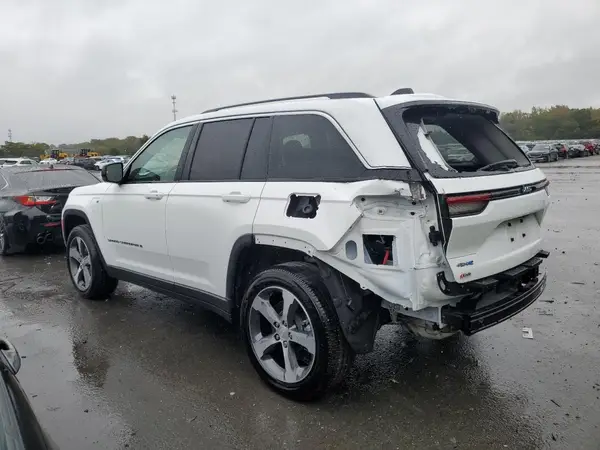 1C4RJYB64PC664590 2023 JEEP GRAND CHEROKEE - Image 2