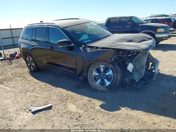 1C4RJYB64R8518776 2024 JEEP GRAND CHEROKEE - Image 1