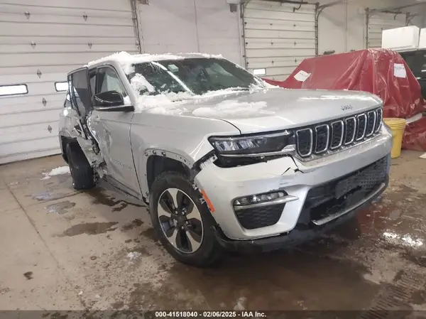 1C4RJYB64R8532189 2024 JEEP GRAND CHEROKEE - Image 1