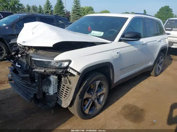 1C4RJYB64RC133862 2024 JEEP GRAND CHEROKEE - Image 2