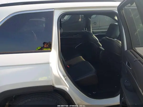 1C4RJYB64RC133862 2024 JEEP GRAND CHEROKEE - Image 8