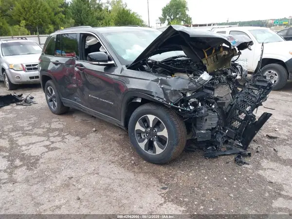 1C4RJYB64RC171527 2024 JEEP GRAND CHEROKEE - Image 1