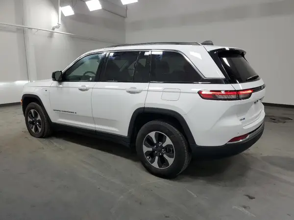 1C4RJYB65PC649452 2023 JEEP GRAND CHEROKEE - Image 2