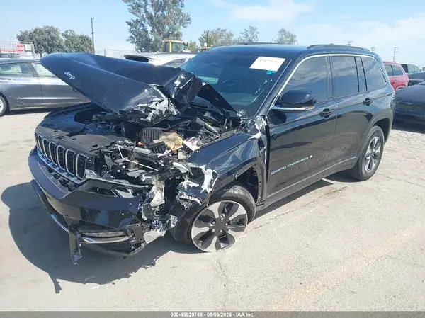 1C4RJYB65RC107349 2024 JEEP GRAND CHEROKEE - Image 2