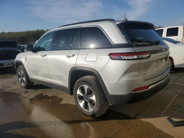 1C4RJYB65RC171522 2024 JEEP GRAND CHEROKEE - Image 2