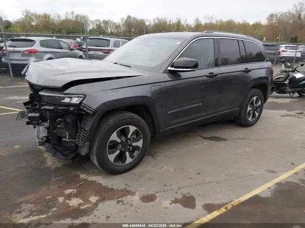 1C4RJYB65RC681675 2024 JEEP GRAND CHEROKEE - Image 2