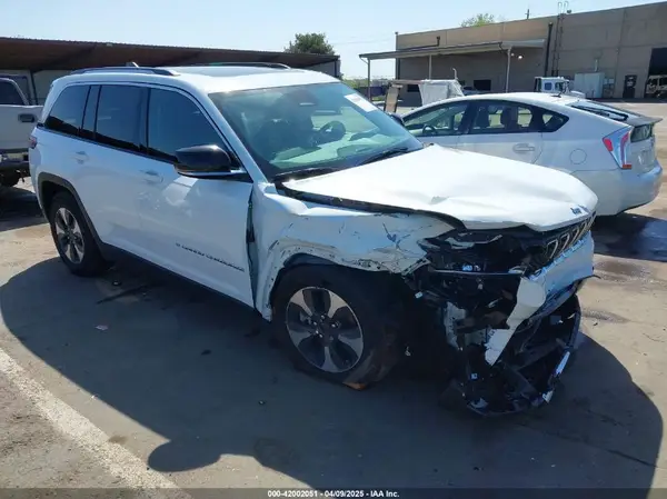 1C4RJYB66N8718018 2022 JEEP GRAND CHEROKEE - Image 1