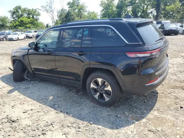 1C4RJYB66PC649332 2023 JEEP GRAND CHEROKEE - Image 2