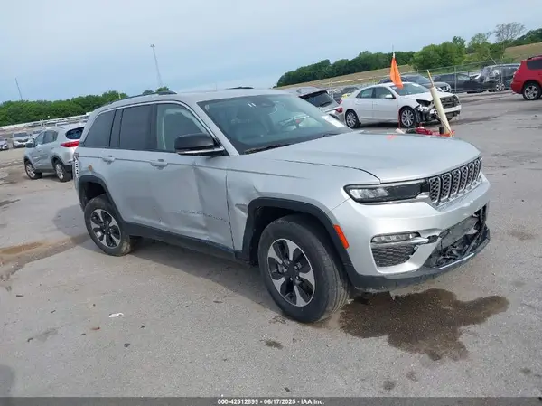 1C4RJYB66PC649556 2023 JEEP GRAND CHEROKEE - Image 1
