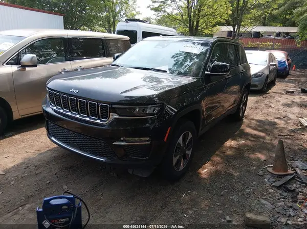 1C4RJYB66RC120630 2024 JEEP GRAND CHEROKEE - Image 2