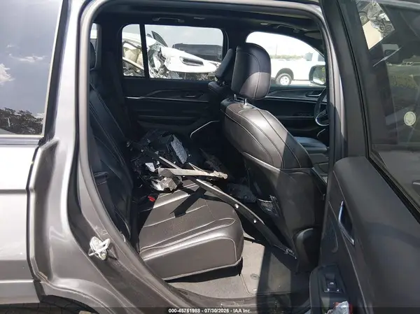 1C4RJYB66RC158438 2024 JEEP GRAND CHEROKEE - Image 8