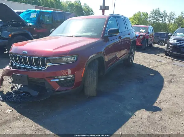 1C4RJYB66RC712285 2024 JEEP GRAND CHEROKEE - Image 2