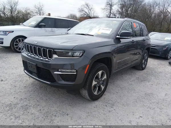 1C4RJYB66S8692435 2025 JEEP GRAND CHEROKEE - Image 2