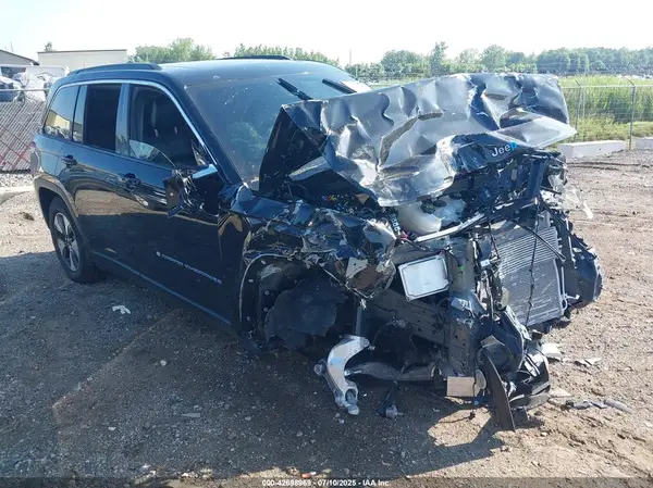 1C4RJYB66S8692578 2025 JEEP GRAND CHEROKEE - Image 1