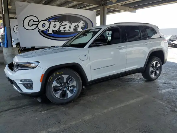 1C4RJYB66S8692919 2025 JEEP GRAND CHEROKEE - Image 1