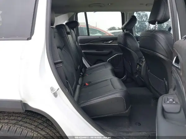 1C4RJYB67N8761928 2022 JEEP GRAND CHEROKEE - Image 8