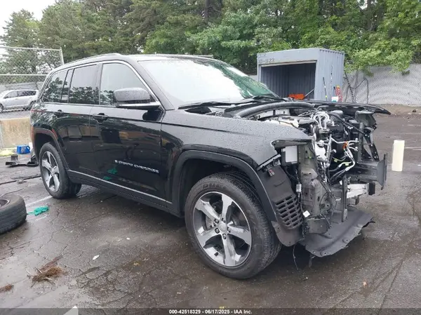 1C4RJYB67P8788372 2023 JEEP GRAND CHEROKEE - Image 1