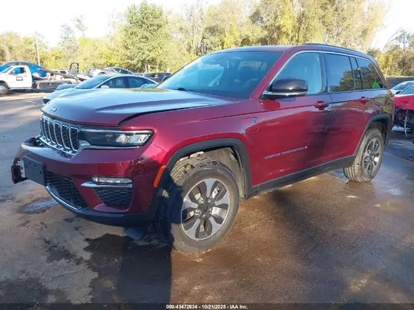 1C4RJYB67P8789263 2023 JEEP GRAND CHEROKEE - Image 2