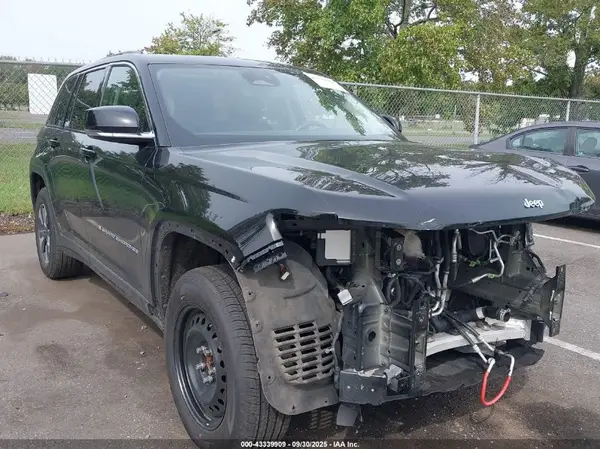1C4RJYB67PC624035 2023 JEEP GRAND CHEROKEE - Image 1