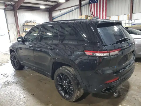 1C4RJYB67R8511840 2024 JEEP GRAND CHEROKEE - Image 2