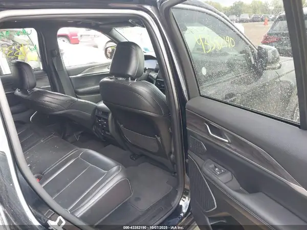 1C4RJYB67RC158528 2024 JEEP GRAND CHEROKEE - Image 8