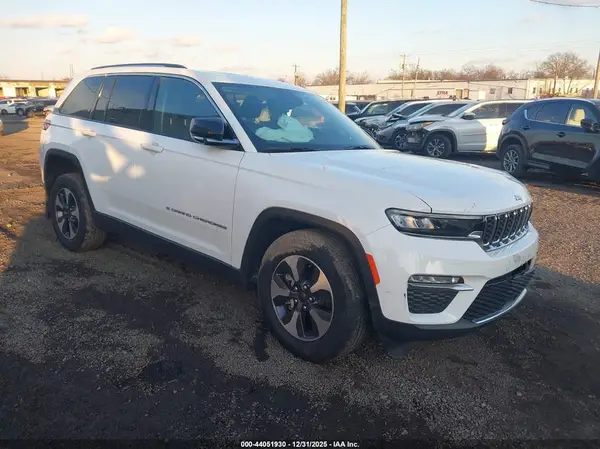 1C4RJYB68P8774058 2023 JEEP GRAND CHEROKEE - Image 1
