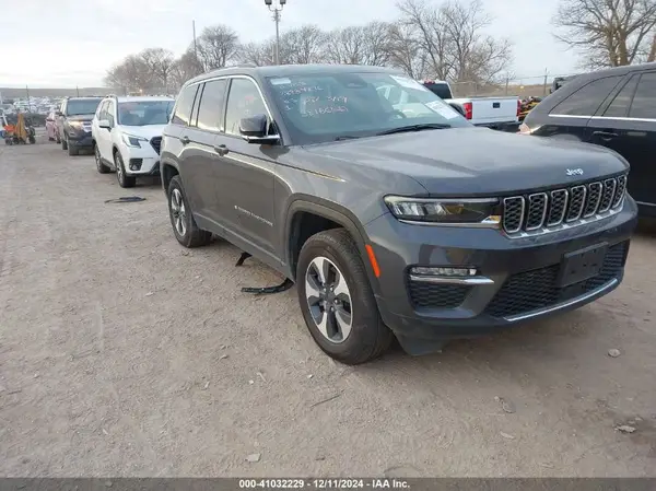 1C4RJYB68PC633388 2023 JEEP GRAND CHEROKEE - Image 1
