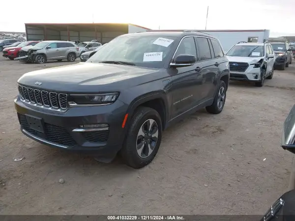1C4RJYB68PC633388 2023 JEEP GRAND CHEROKEE - Image 2