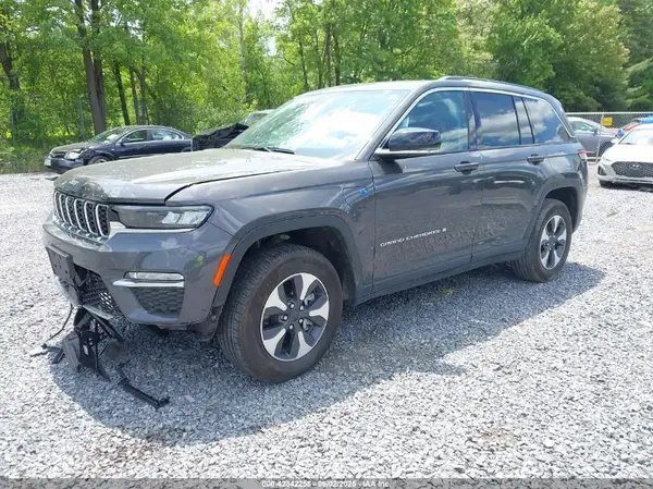 1C4RJYB68PC665709 2023 JEEP GRAND CHEROKEE - Image 2