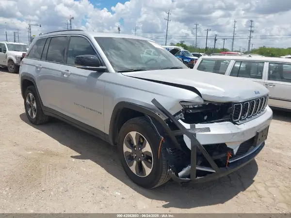 1C4RJYB68R8516819 2024 JEEP GRAND CHEROKEE - Image 1
