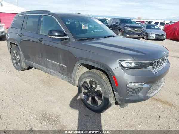 1C4RJYB68R8520563 2024 JEEP GRAND CHEROKEE - Image 1