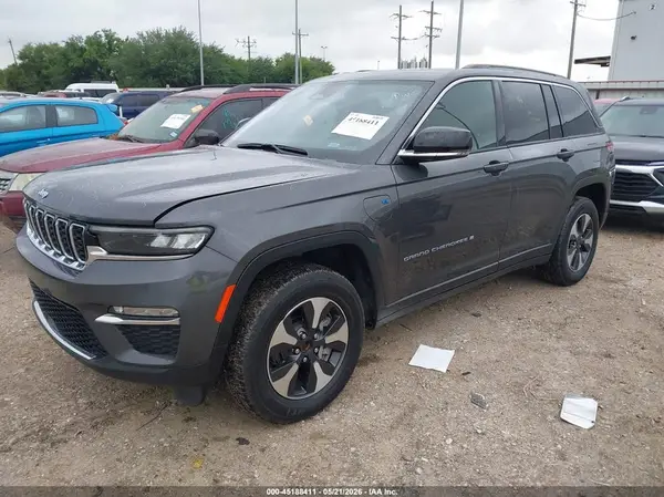 1C4RJYB68RC132472 2024 JEEP GRAND CHEROKEE - Image 2
