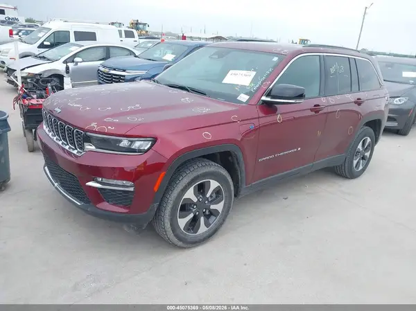 1C4RJYB68RC136666 2024 JEEP GRAND CHEROKEE - Image 2
