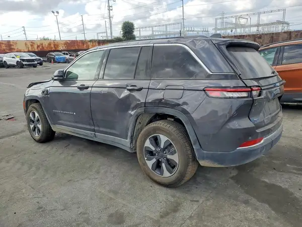 1C4RJYB68S8700809 2025 JEEP GRAND CHEROKEE - Image 2