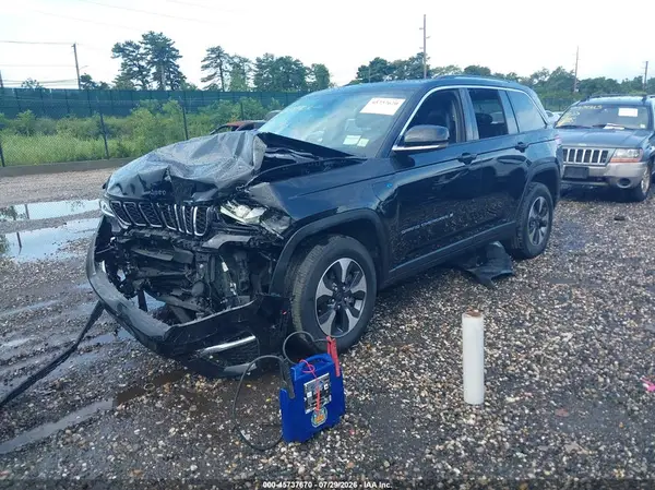 1C4RJYB69PC610752 2023 JEEP GRAND CHEROKEE - Image 2