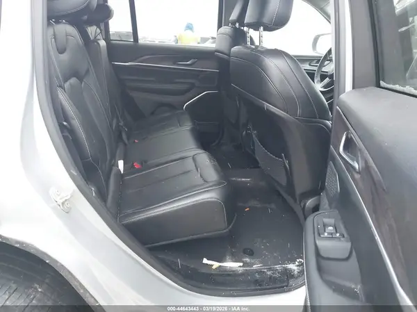 1C4RJYB69PC633450 2023 JEEP GRAND CHEROKEE - Image 8