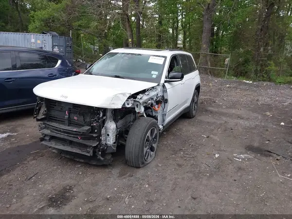 1C4RJYB69PC664388 2023 JEEP GRAND CHEROKEE - Image 2