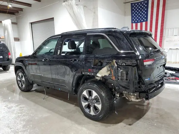 1C4RJYB69PC665511 2023 JEEP GRAND CHEROKEE - Image 2
