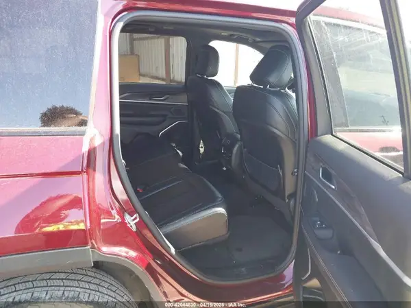 1C4RJYB69RC121092 2024 JEEP GRAND CHEROKEE - Image 8