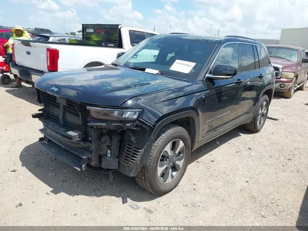 1C4RJYB69RC170843 2024 JEEP GRAND CHEROKEE - Image 2