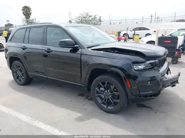 1C4RJYB6XP8905703 2023 JEEP GRAND CHEROKEE - Image 1
