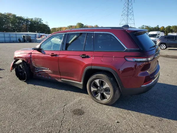 1C4RJYB6XPC623459 2023 JEEP GRAND CHEROKEE - Image 2