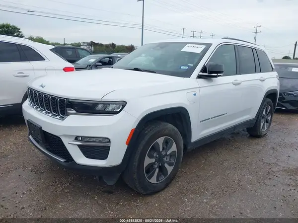 1C4RJYB6XRC117861 2024 JEEP GRAND CHEROKEE - Image 2